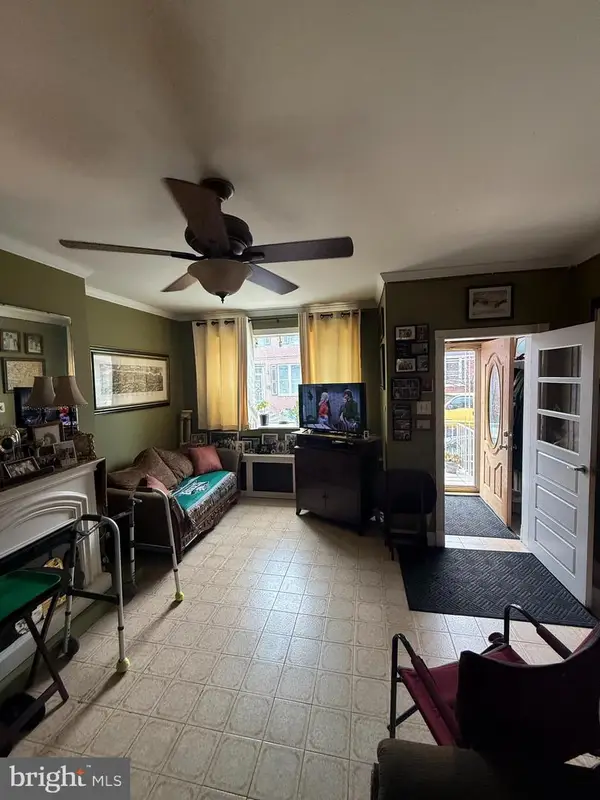 2533 S 15th St, PHILADELPHIA, PA 19145
