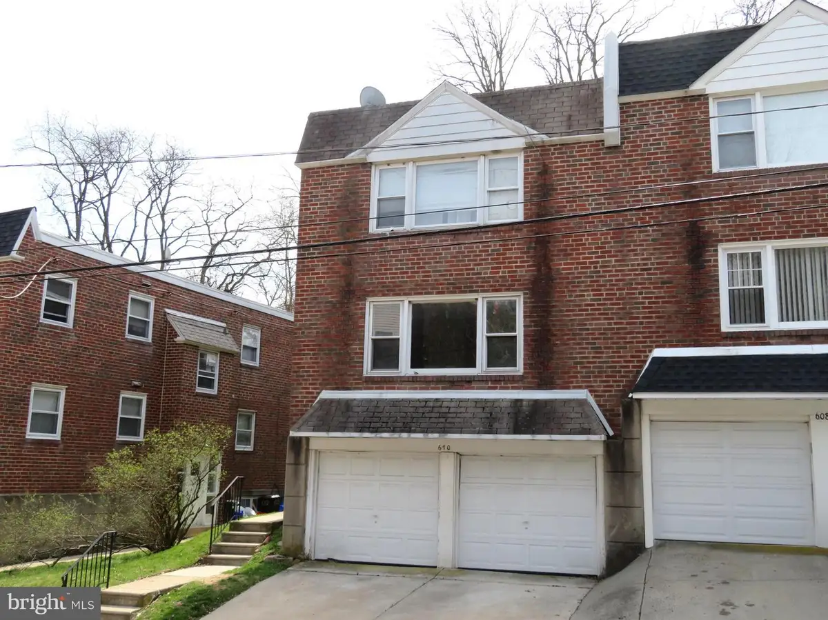 610 Green Ln, Philadelphia, PA 19128 - #1