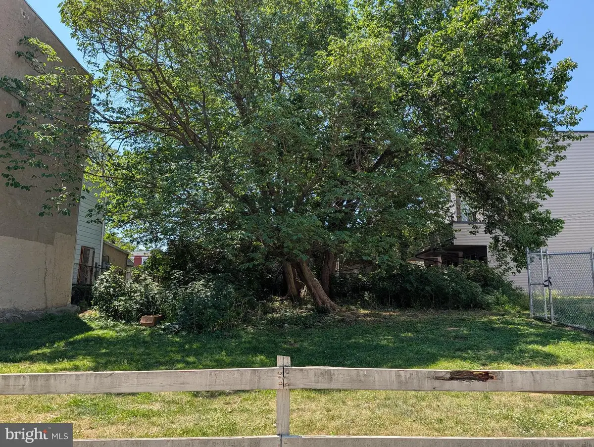 3862 Aspen St, Philadelphia, PA 19104 - #1