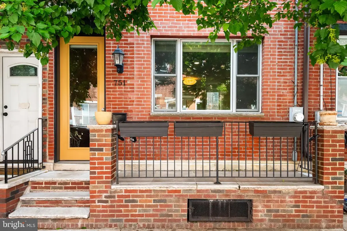 751 S Marvine St, Philadelphia, PA 19147 - #1