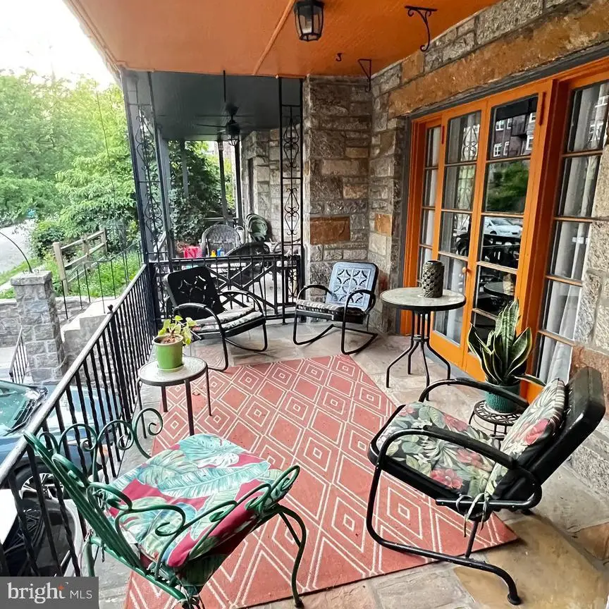 6903 Cherokee St, Philadelphia, PA 19119 - #1