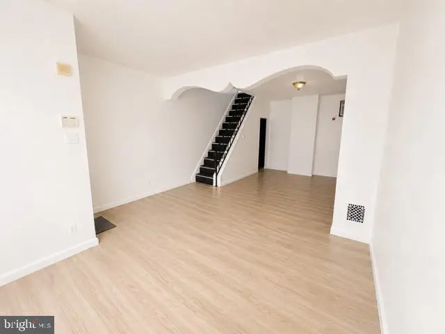 2536 S Fairhill St, Philadelphia, PA 19148 - #3