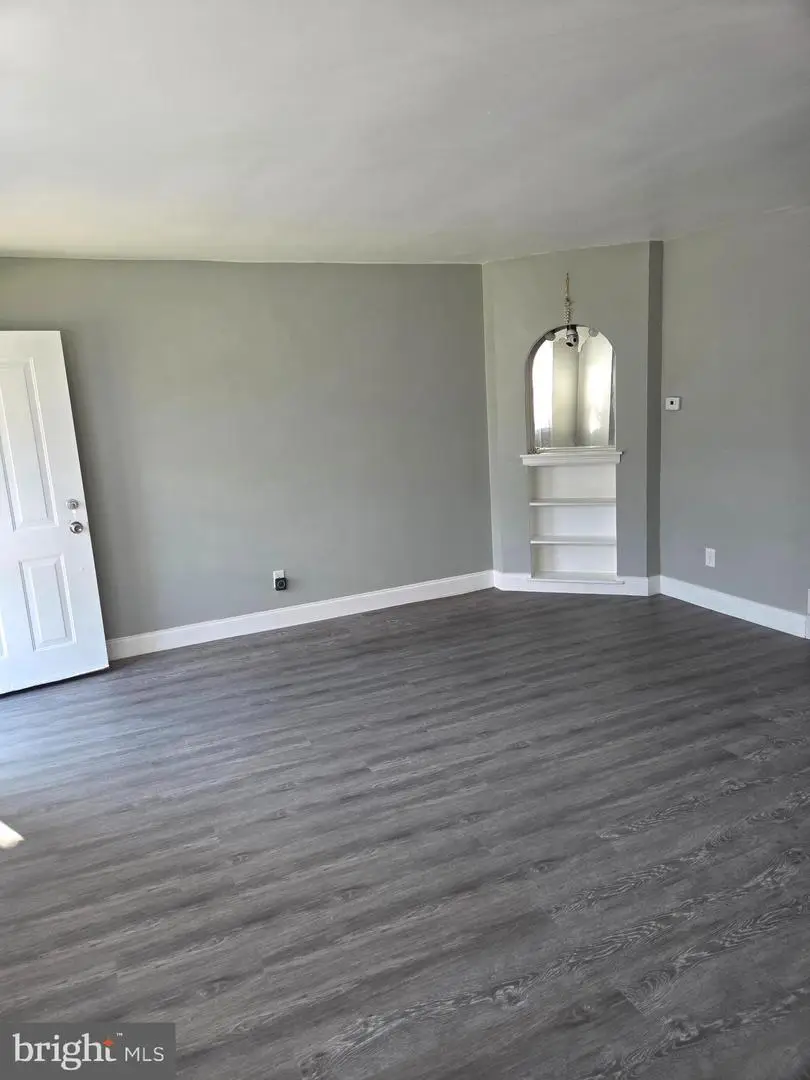 211 Lardner St, Philadelphia, PA 19111 - #3