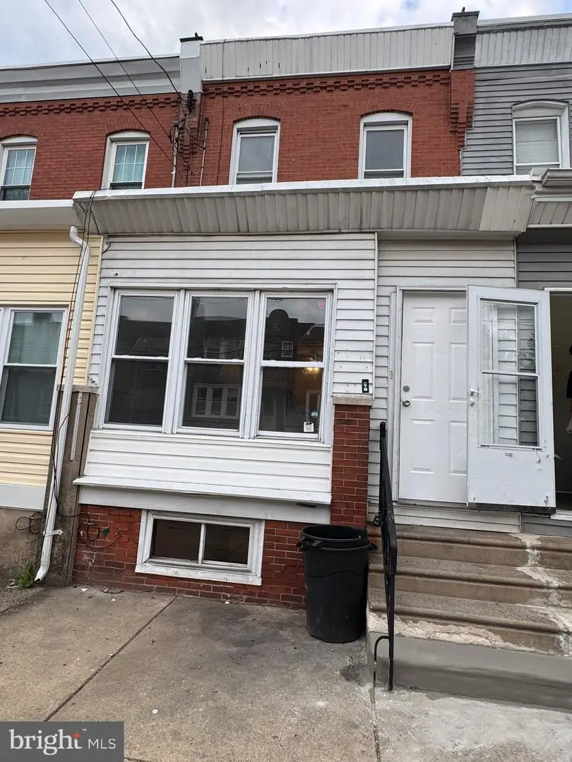 6135 Hegerman St, Philadelphia, PA 19135 - #1