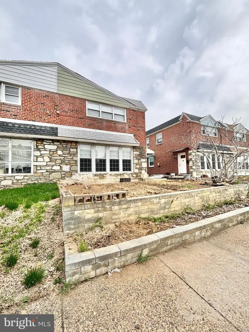 1827 Arnold St, Philadelphia, PA 19152 - #1