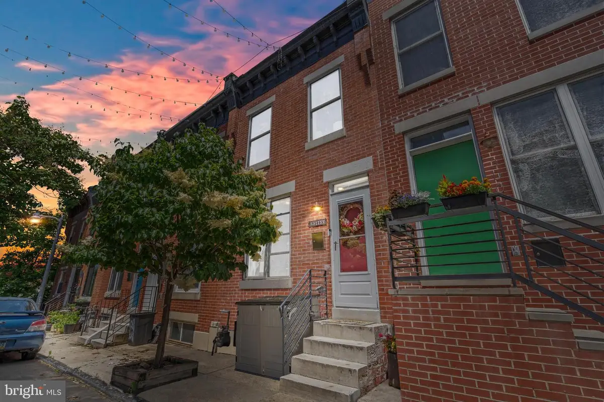 3009 W Cabot St, Philadelphia, PA 19121 - #1