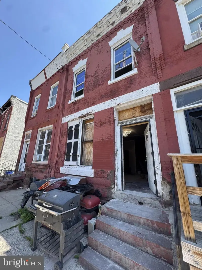 2435 N 20th St, Philadelphia, PA 19132 - #1