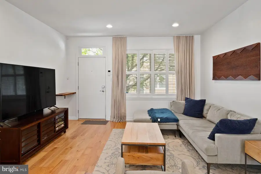 1836 Manton St, Philadelphia, PA 19146 - #3