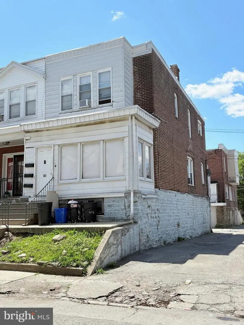 446 Roselyn St, Philadelphia, PA 19120 - #1