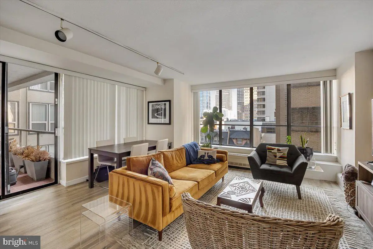 224-30 W Rittenhouse Sq #601, Philadelphia, PA 19103 - #1
