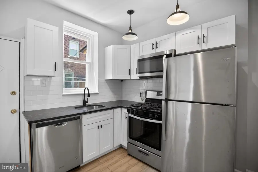 1220 S Peach St, Philadelphia, PA 19143 - #3