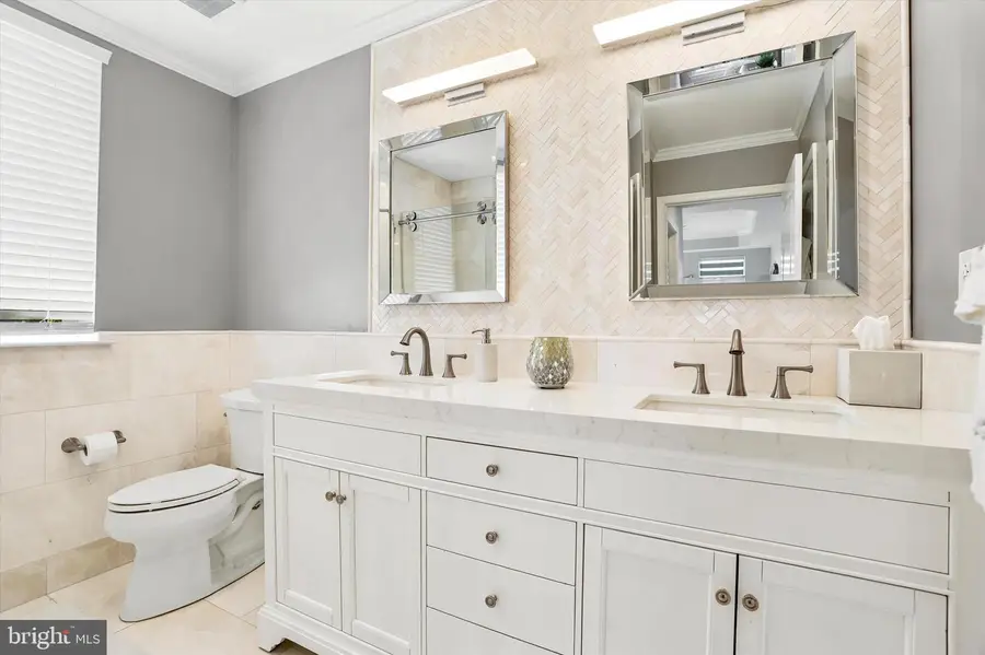 3130 Capri Dr #16, Philadelphia, PA 19145 - #3