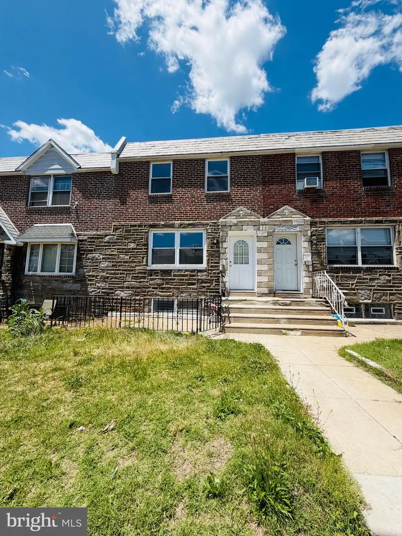 6334 Sylvester St, Philadelphia, PA 19149 - #1
