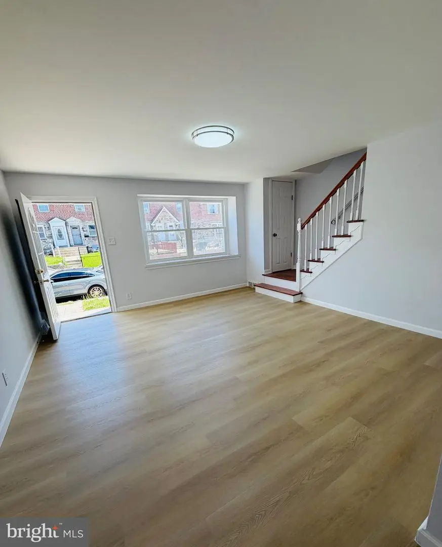 6334 Sylvester St, Philadelphia, PA 19149 - #2