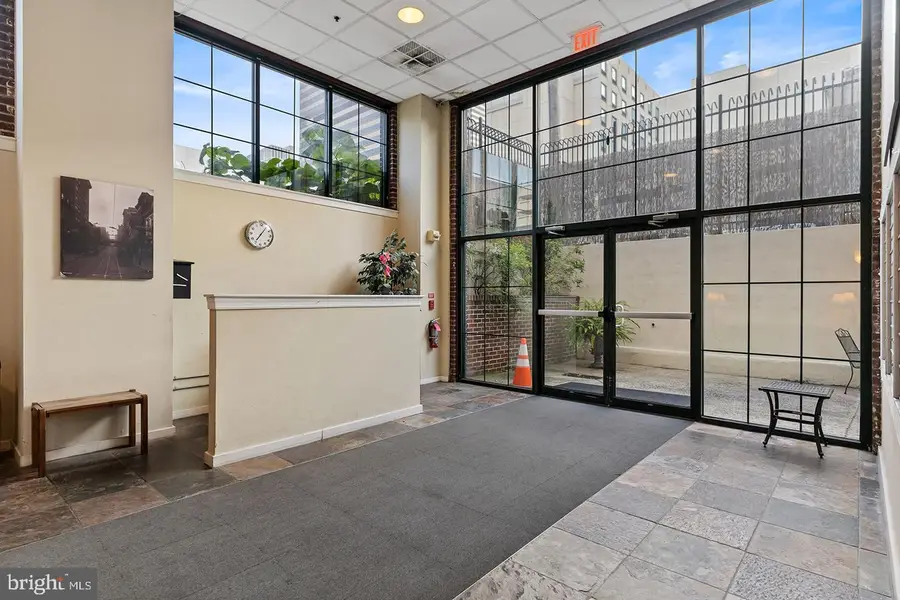 1010-00 Arch St #603, Philadelphia, PA 19107 - #2