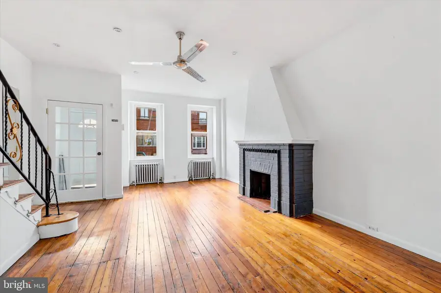 1820 S 19th St, Philadelphia, PA 19145 - #2