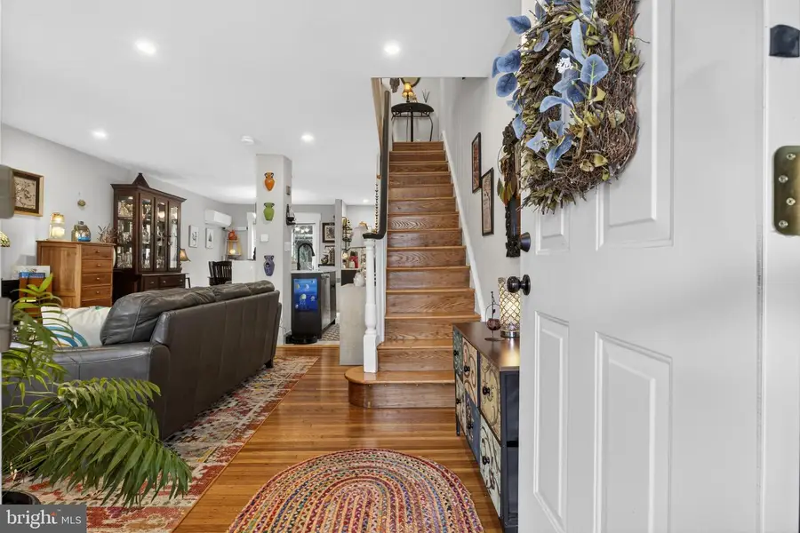 7704 Ardleigh St, Philadelphia, PA 19118 - #2