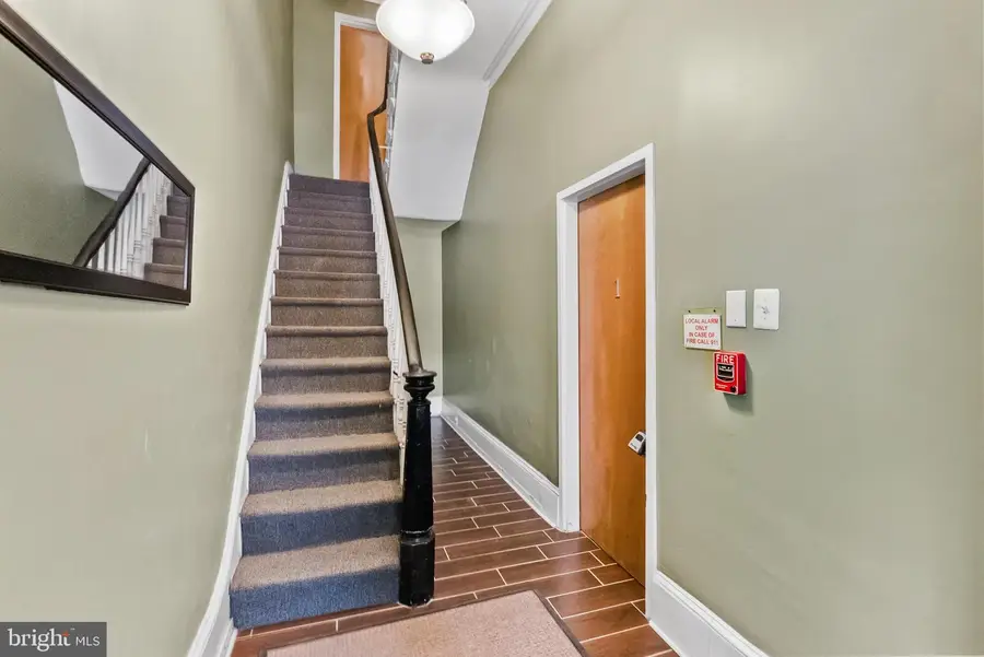 1504 Mount Vernon St #3, Philadelphia, PA 19130 - #3