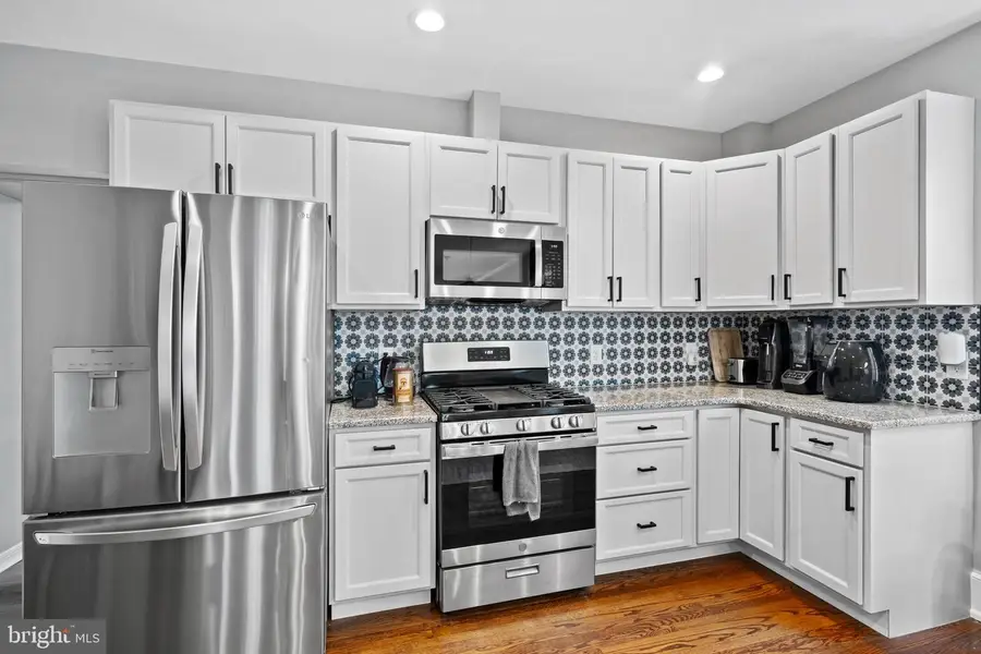 472 Leverington Ave, Philadelphia, PA 19128 - #3