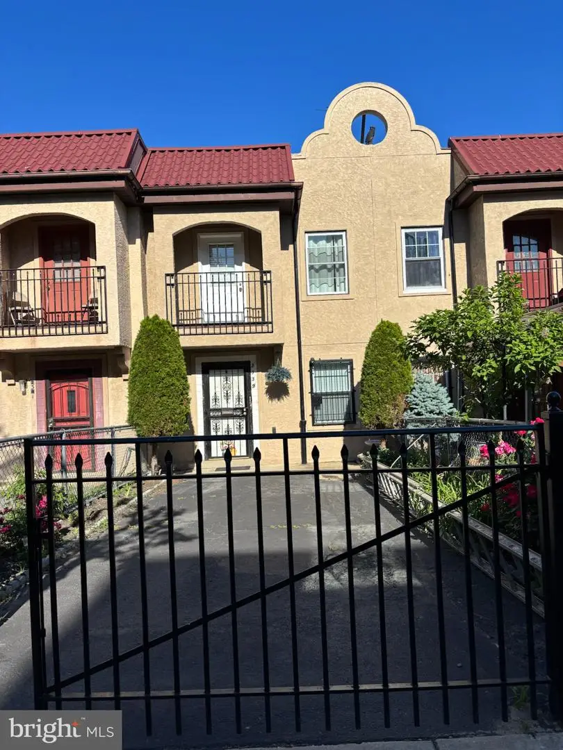 2339 N Mascher St, Philadelphia, PA 19133 - #2