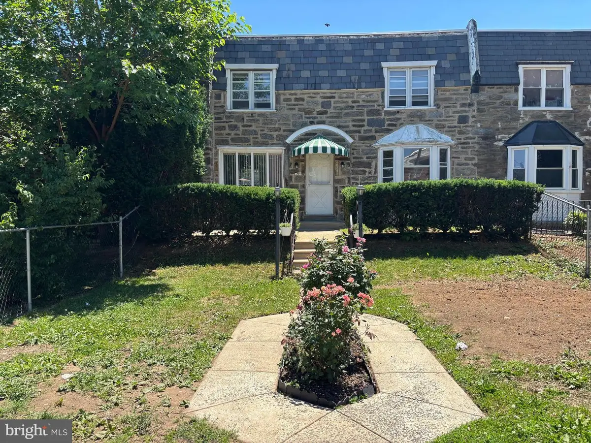 6309 Walker St, Philadelphia, PA 19135 - #1