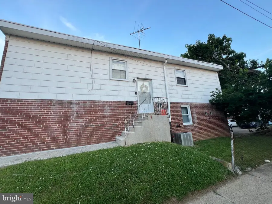 10001 Bridle Rd, Philadelphia, PA 19116 - #3