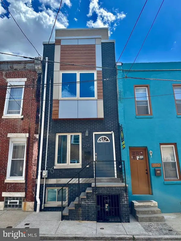 2340 Greenwich St, PHILADELPHIA, PA 19146