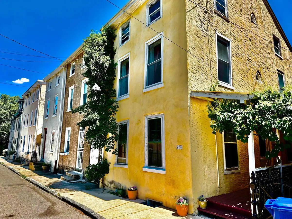 420 W Woodlawn St, Philadelphia, PA 19144 - #1