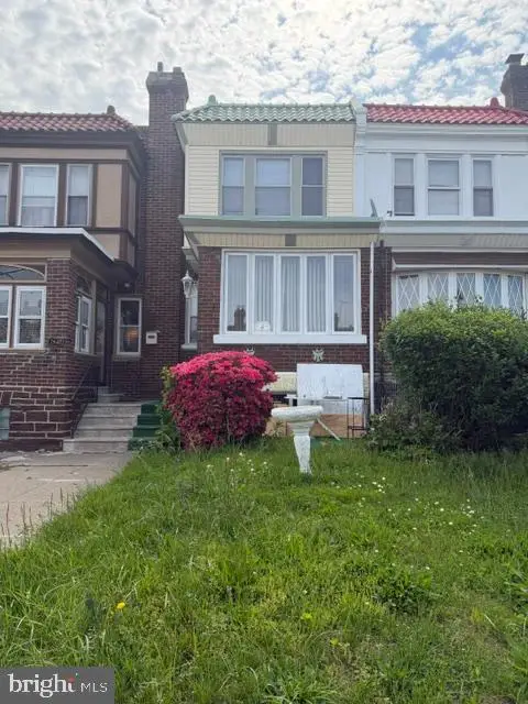 7435 E Walnut Ln, Philadelphia, PA 19138 - #1