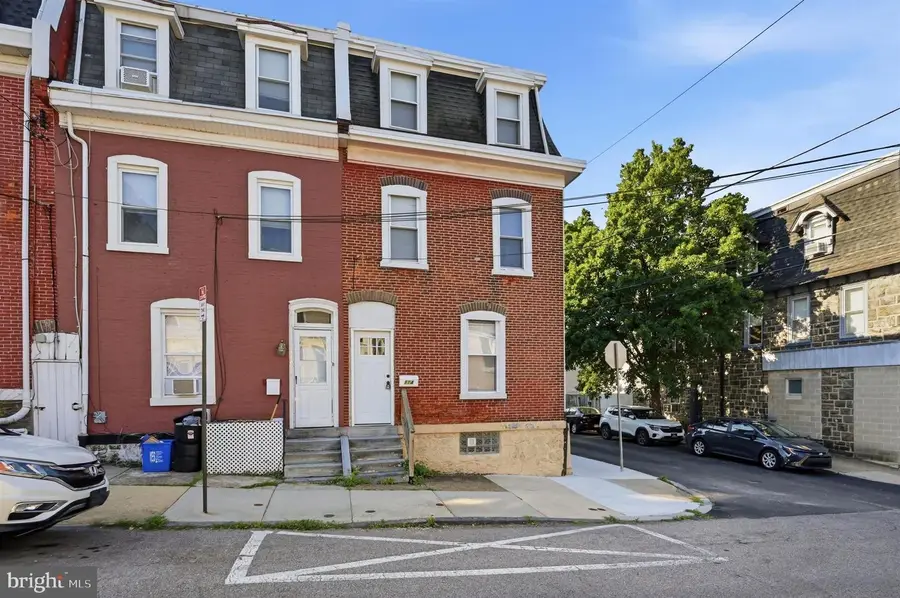 114 W Salaignac St, Philadelphia, PA 19127 - #2