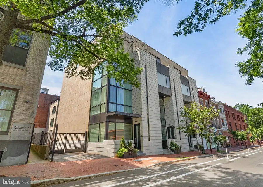 218 S 3rd St, Philadelphia, PA 19106 - #2