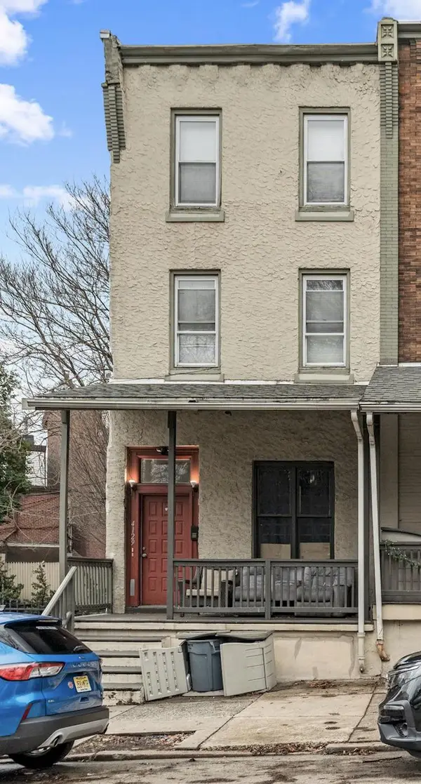 4129 Woodland Ave, PHILADELPHIA, PA 19104