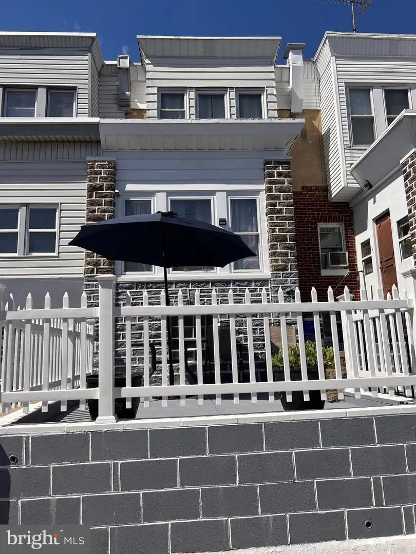 207 E Fisher Ave, Philadelphia, PA 19120 - #1