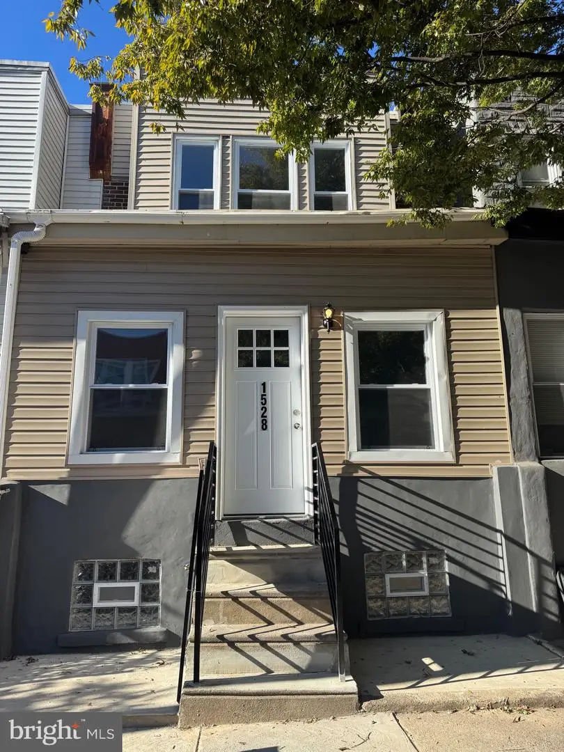 1528 S Vogdes St, Philadelphia, PA 19143 - #1
