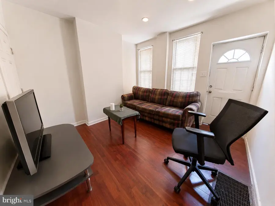 1921 N Darien St, Philadelphia, PA 19122 - #3