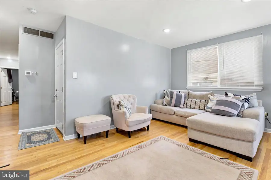 8254 Rodney St, Philadelphia, PA 19150 - #3