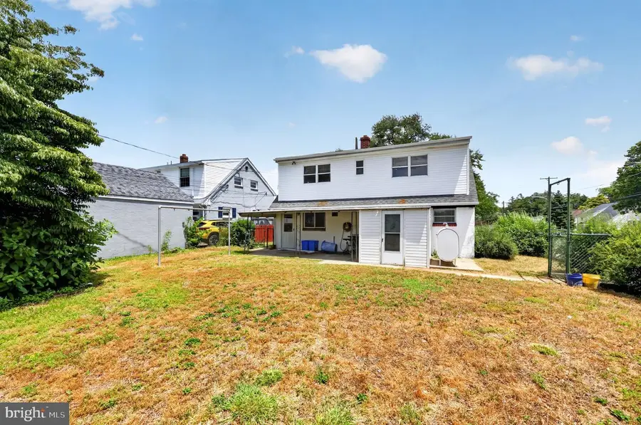 6944 Manti St, Philadelphia, PA 19128 - #3
