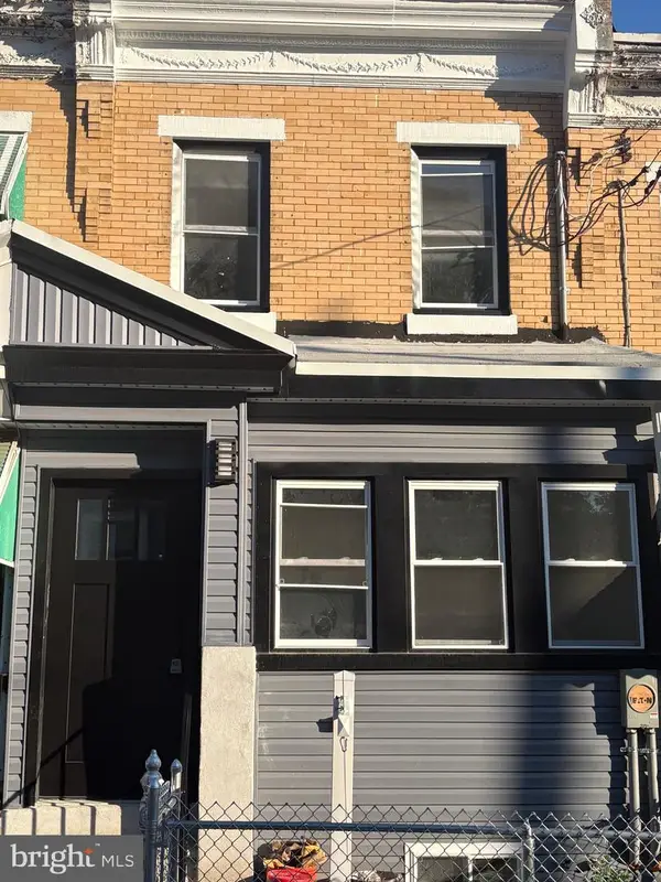 43 E Sharpnack St, PHILADELPHIA, PA 19119