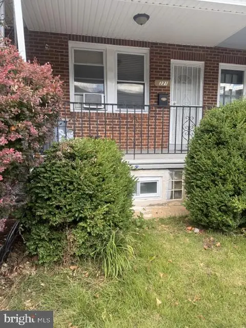 221 Linton St, PHILADELPHIA, PA 19120
