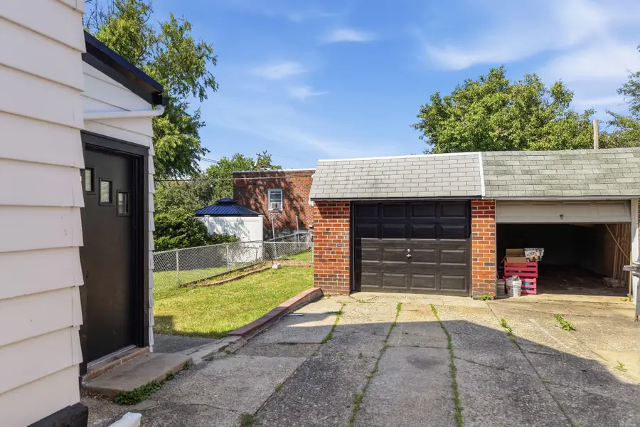 917 Oakmont St, Philadelphia, PA 19111 - #3