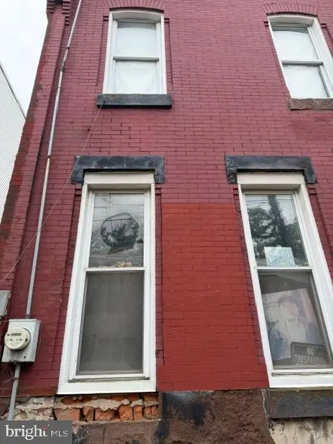 1046 W Dauphin St, Philadelphia, PA 19133 - #1
