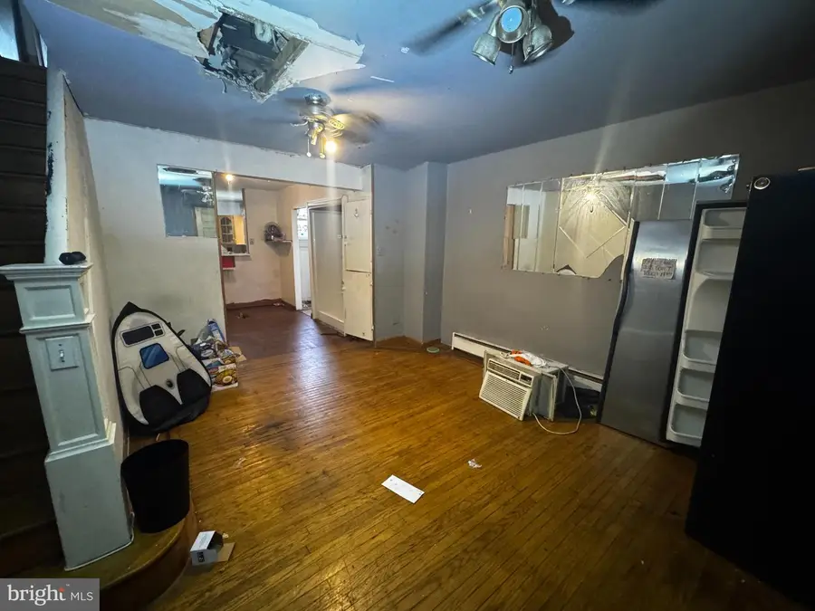 528 Geneva Ave, Philadelphia, PA 19120 - #2