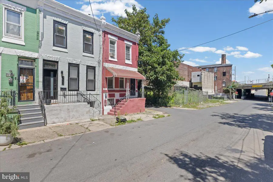 2442 N 13th St, Philadelphia, PA 19133 - #2