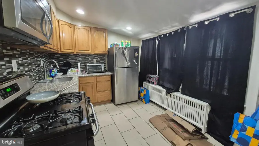 4612 Worth St, Philadelphia, PA 19124 - #2