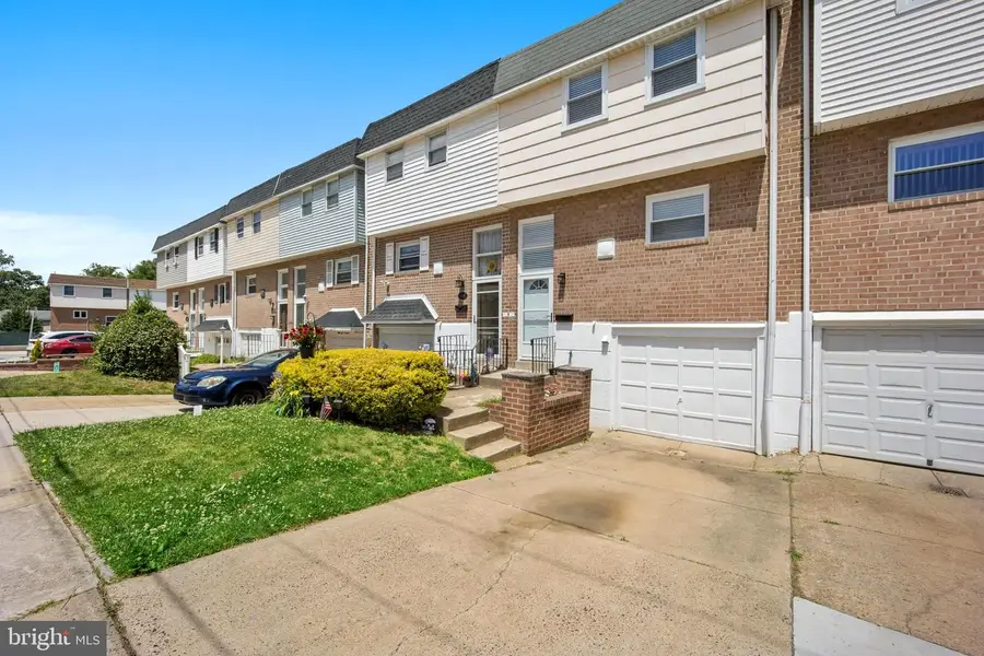3611 Whitehall Ln, Philadelphia, PA 19114 - #2