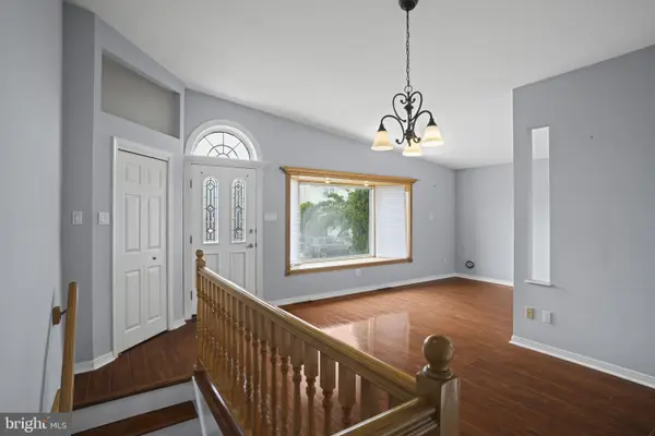 8836 Macon St, PHILADELPHIA, PA 19152