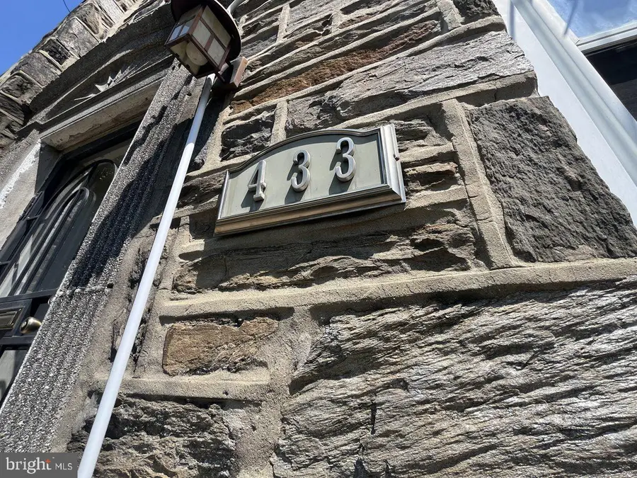 433 N 66th St, Philadelphia, PA 19151 - #3