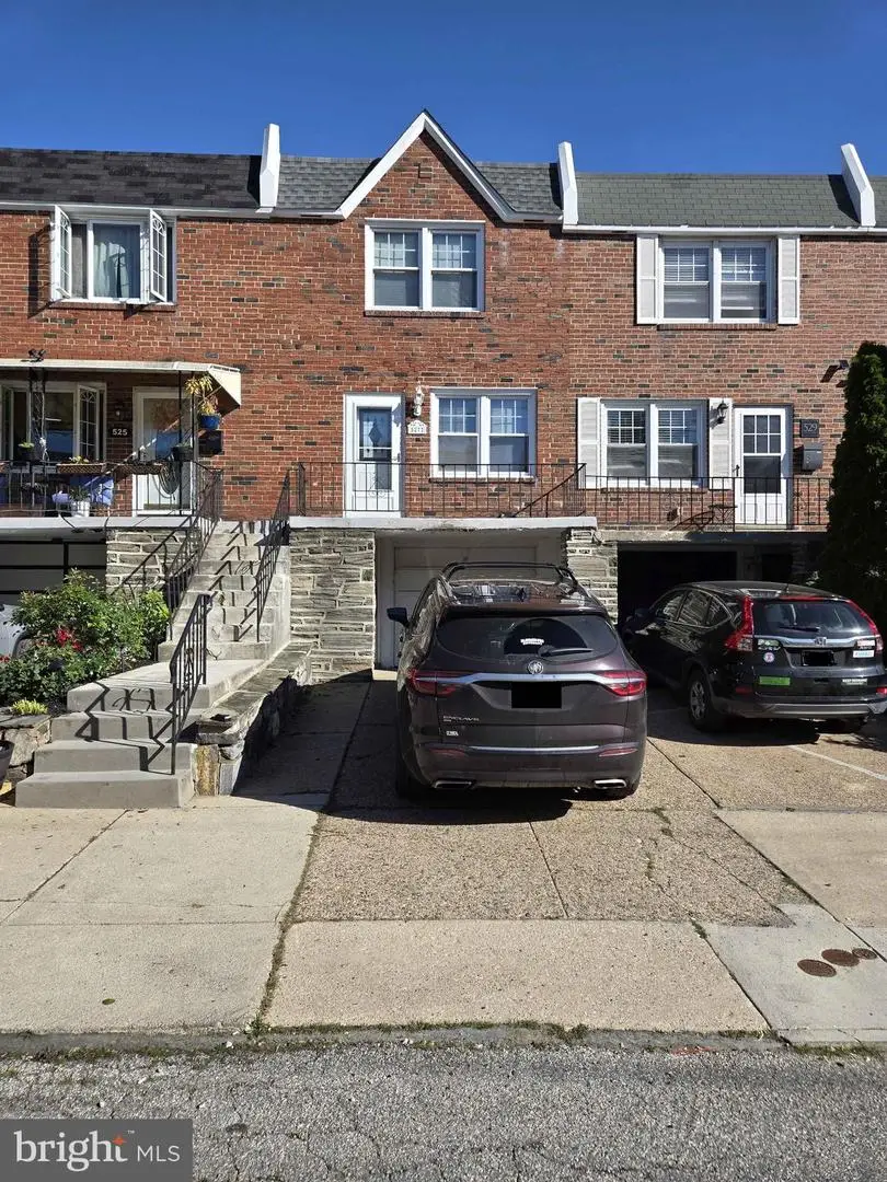 527 Martin St, Philadelphia, PA 19128 - #1