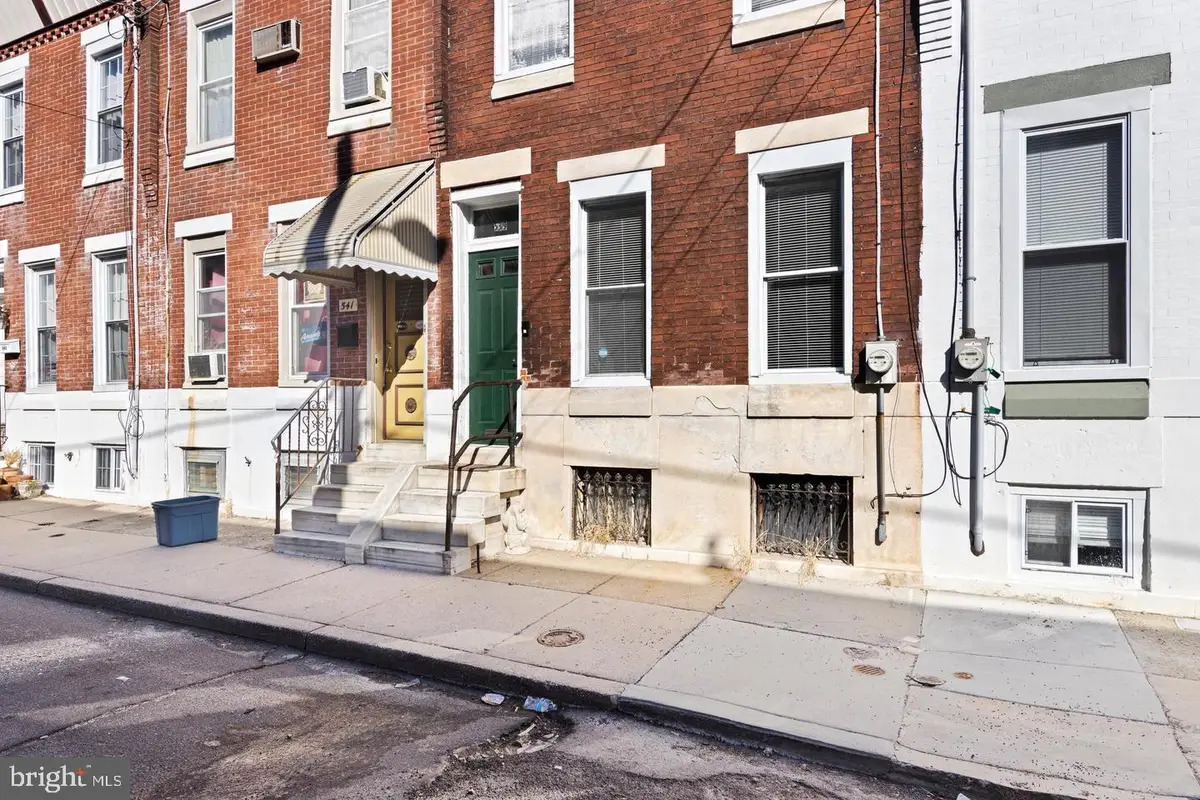 539 Fernon St, Philadelphia, PA 19148 - #1
