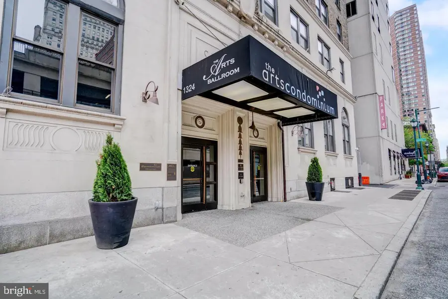 1324-00 Locust St #506, Philadelphia, PA 19107 - #3